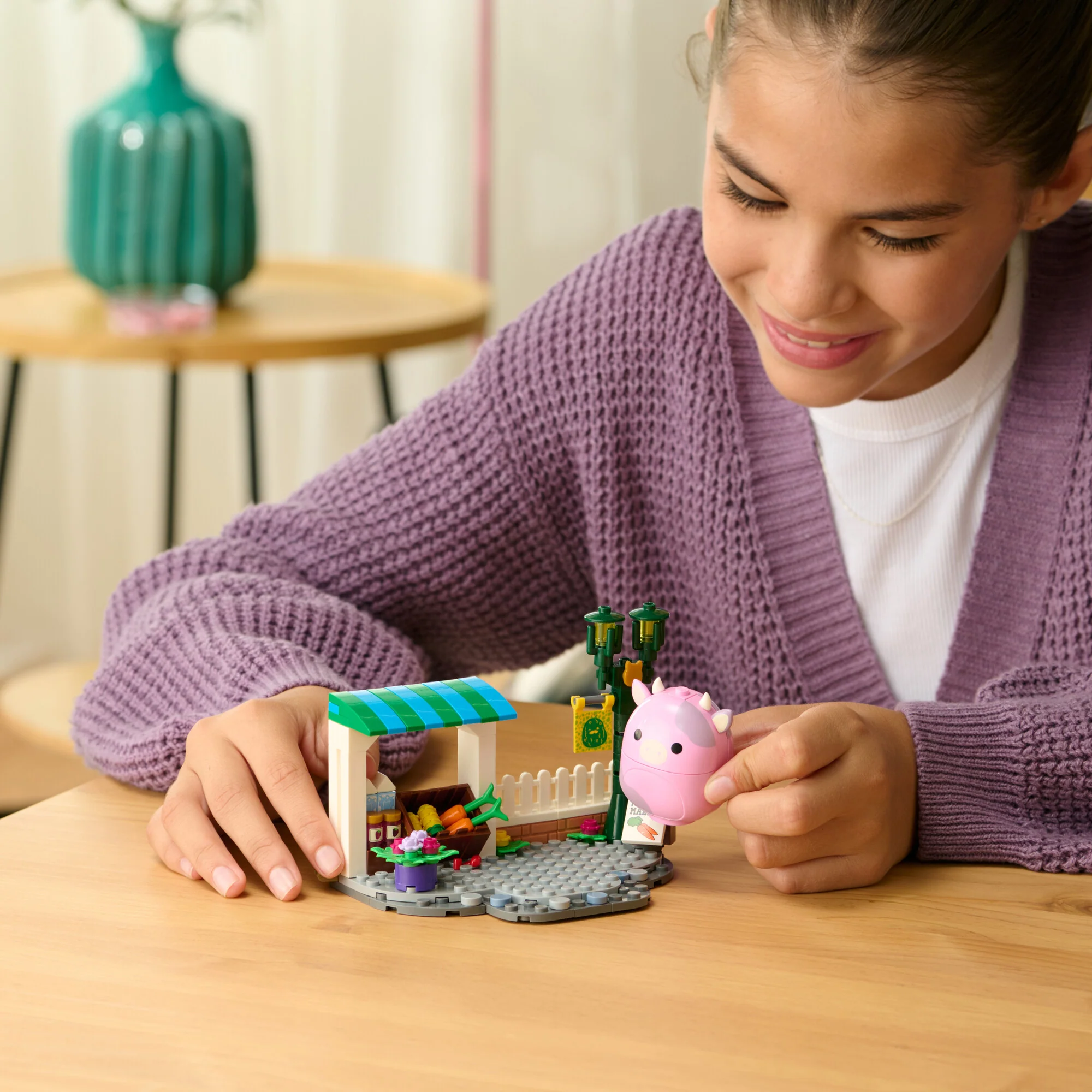 Squishmallows Patty’s Farmers Market Building Set - Image 3