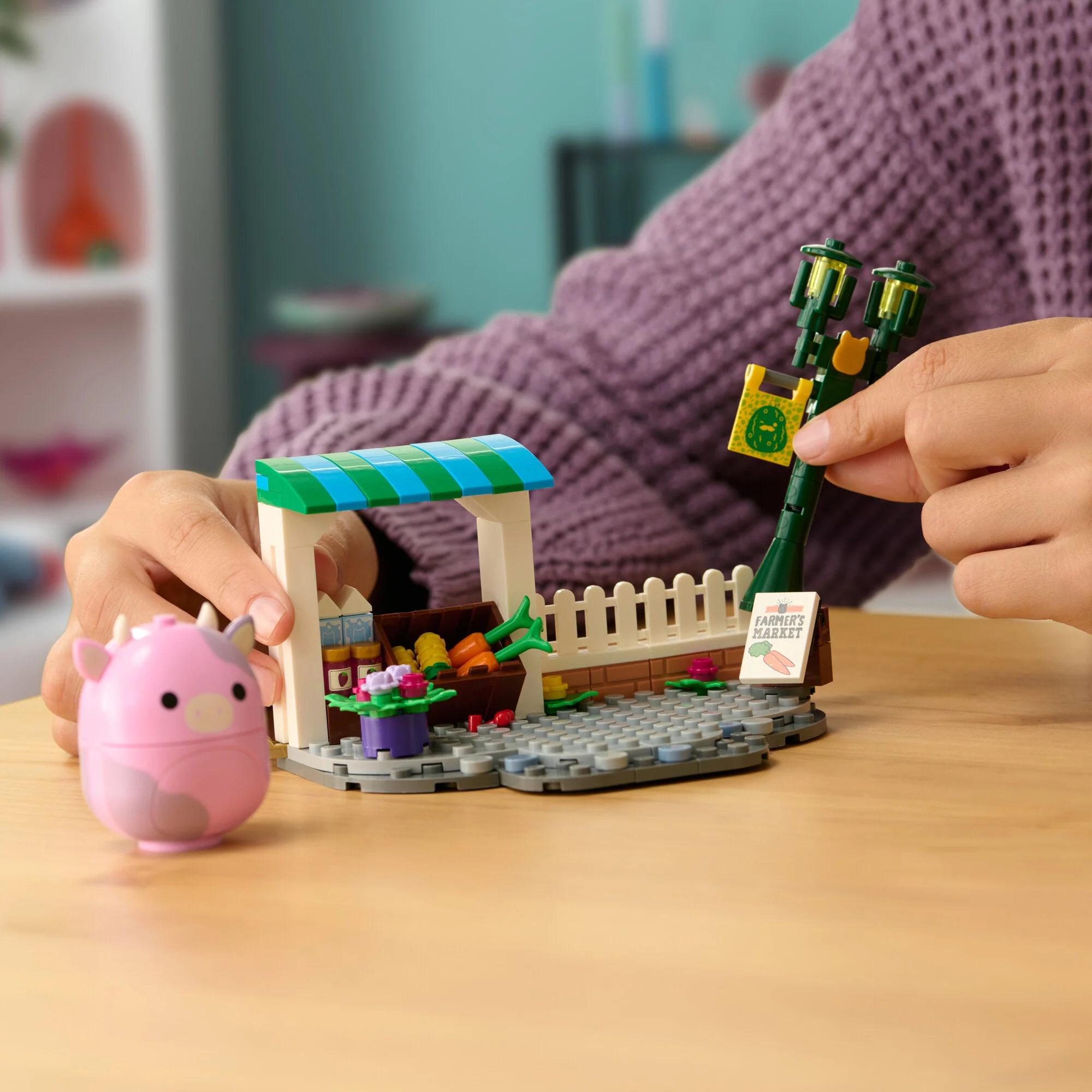 Squishmallows Patty’s Farmers Market Building Set - Image 4