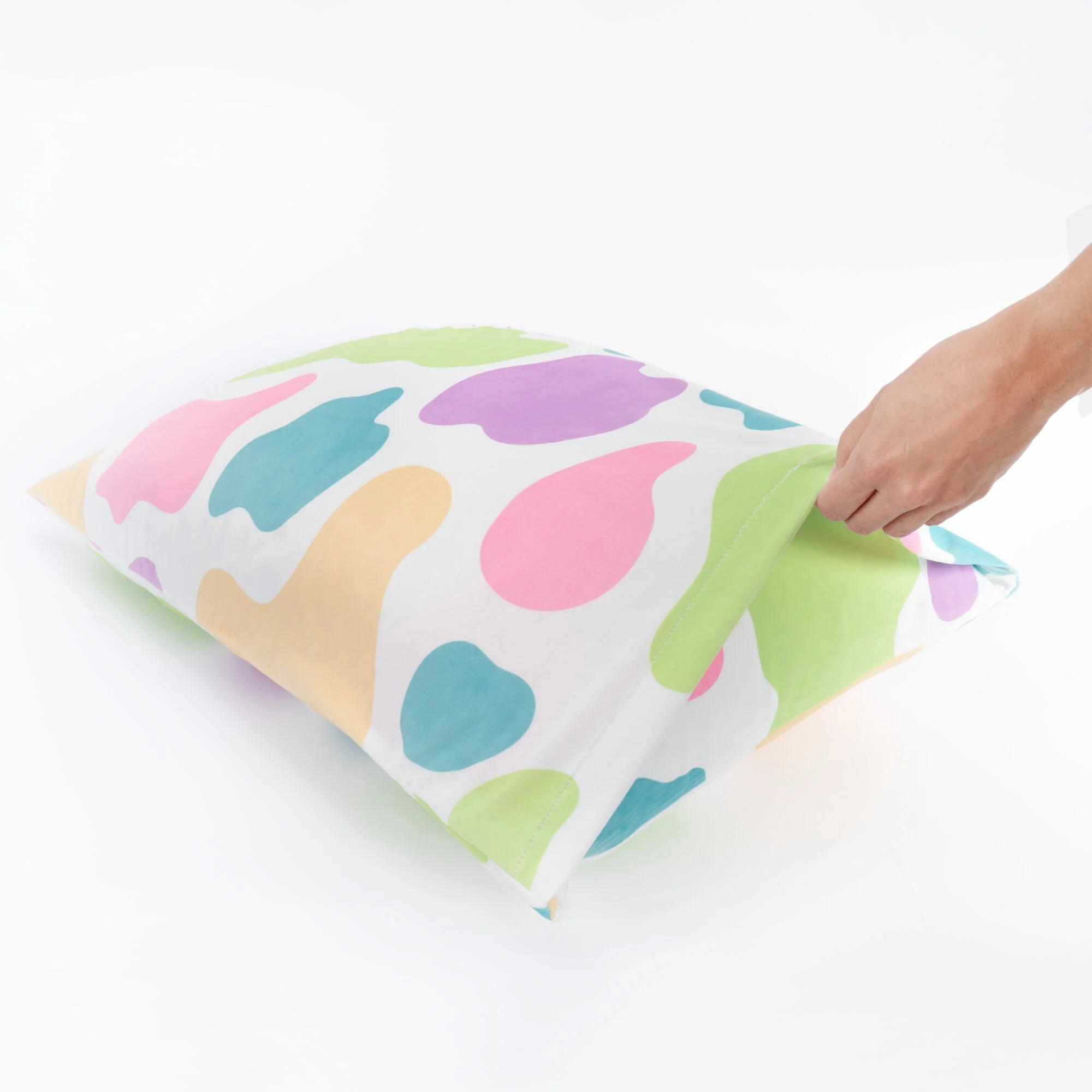 "Dreamin' of You" SquishPillow Pillowcase (Standard) - Image 6