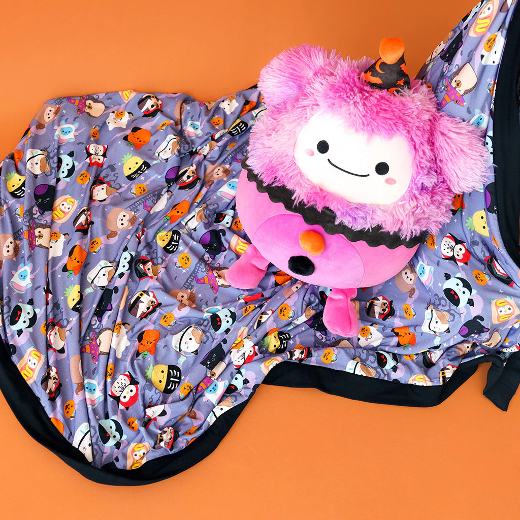 Squishmallows Halloween & Spooky Cam Luxe Patoo® Blanket - Image 7