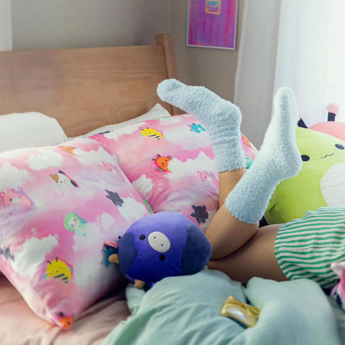 SquishPillow Bed Pillow and Pillowcase 2-Pack - Image 10