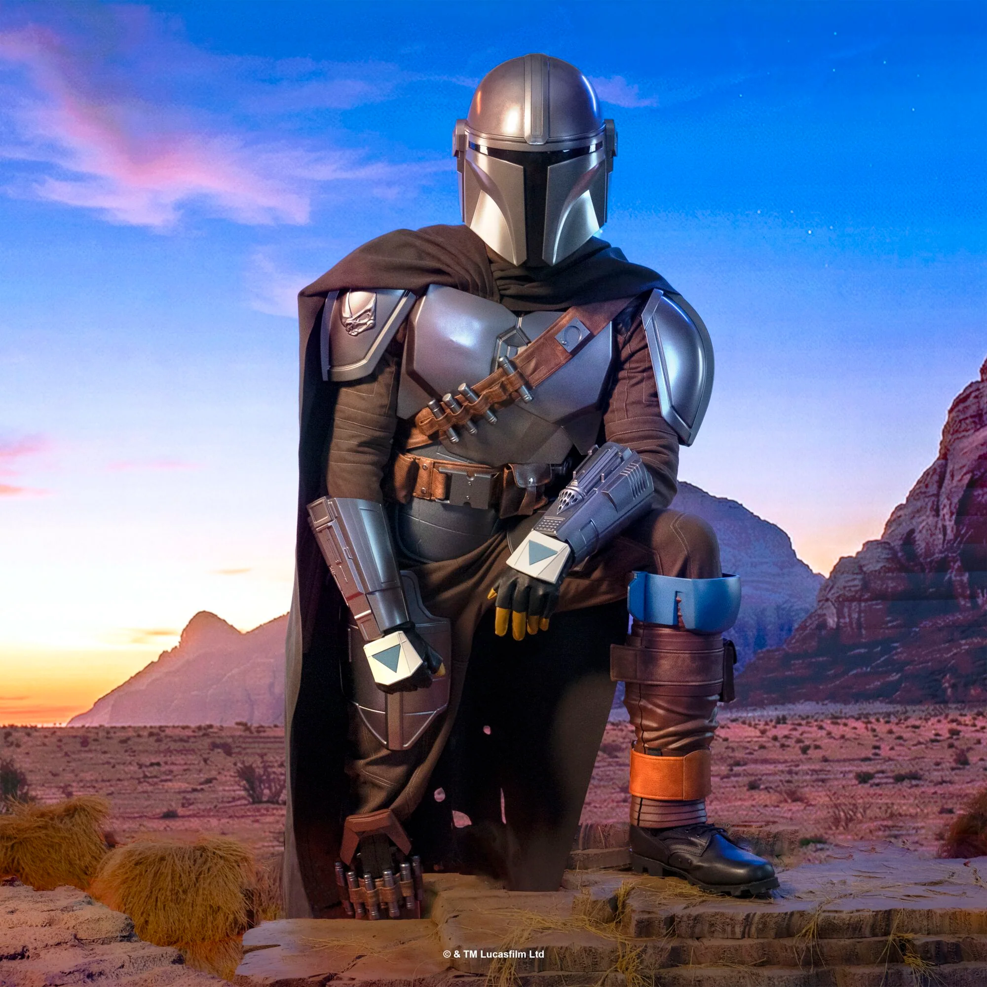 STAR WARS™ Mandalorian Official PRIMALUX™ Costume - Image 5
