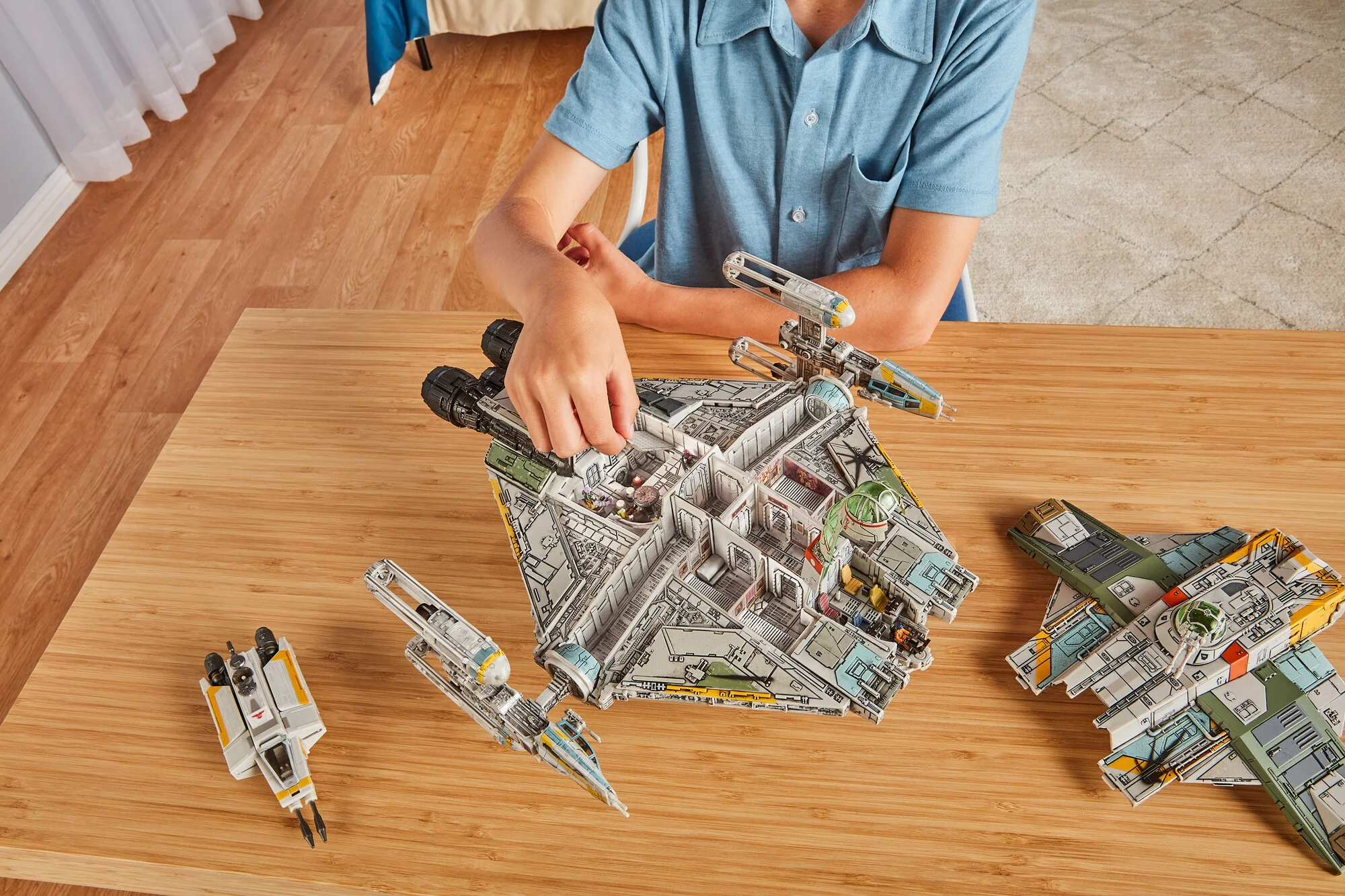 STAR WARS™ Micro Galaxy Squadron Ghost (Secret Mission) - Image 4