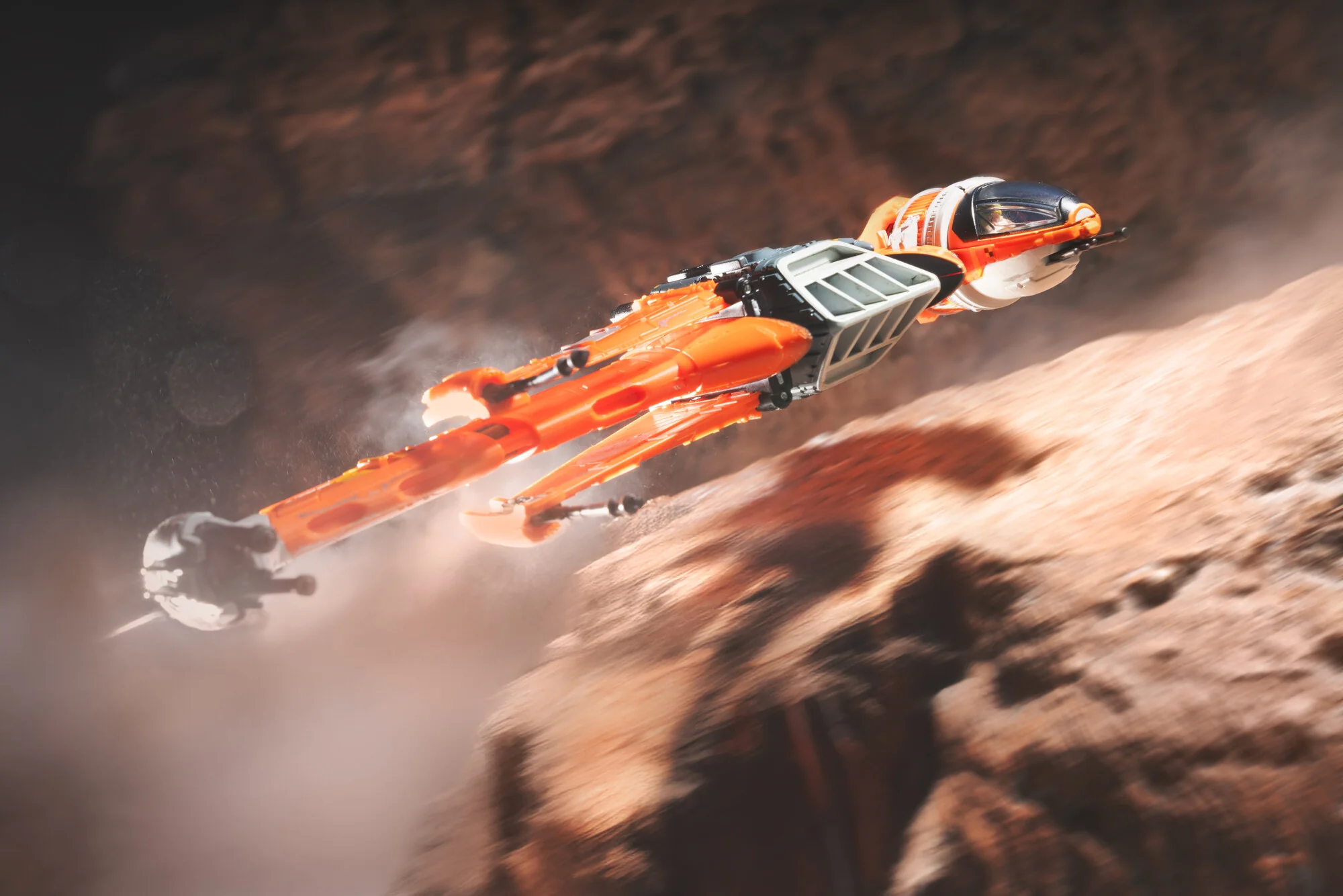 STAR WARS™ Micro Galaxy Squadron Hera Syndulla’s B-wing - Image 4