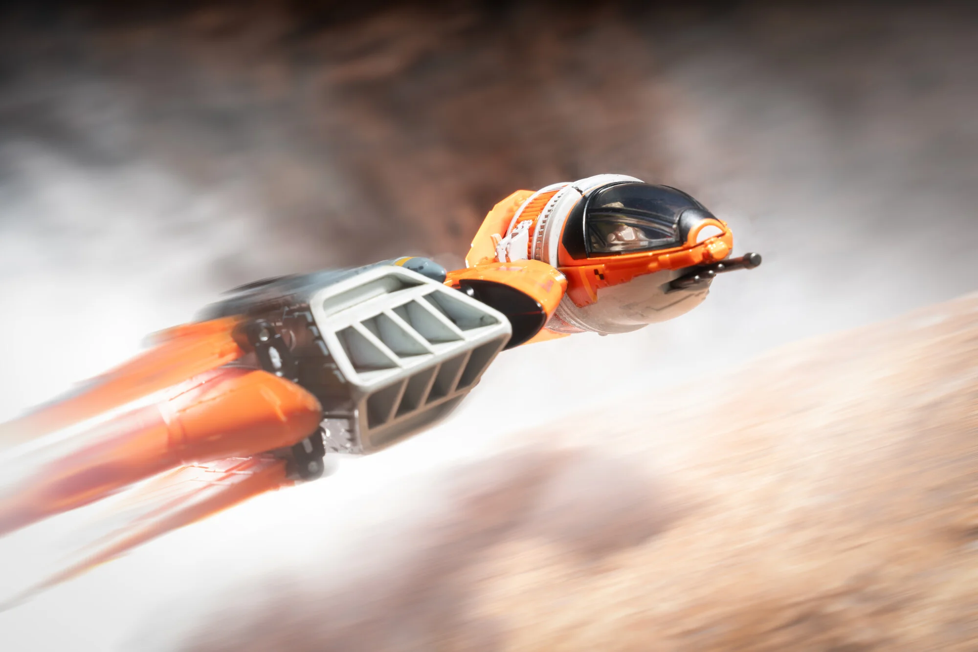 STAR WARS™ Micro Galaxy Squadron Hera Syndulla’s B-wing - Image 7