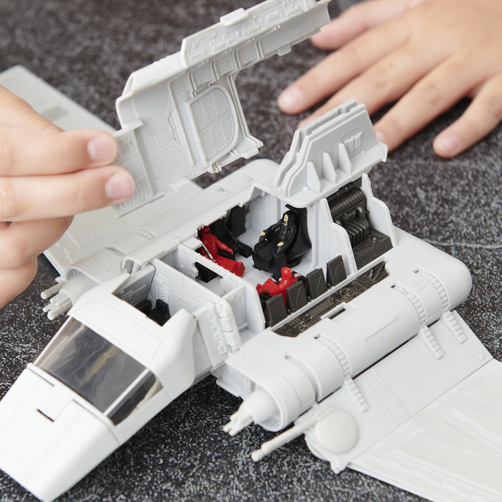 Imperial Shuttle - Image 12
